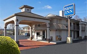 Parkway Inn